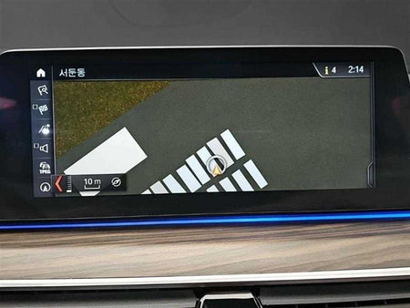 BMW 5-Series — photo 12