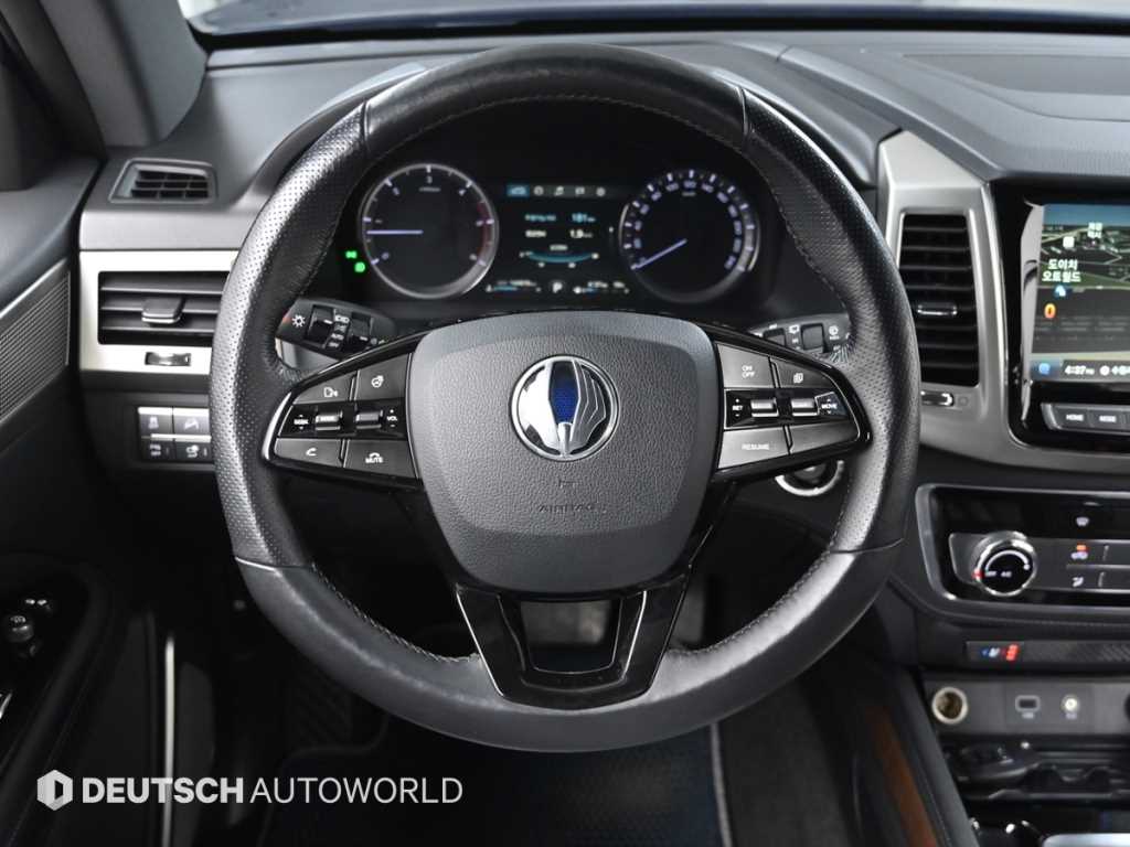 KGM Rexton — photo 13