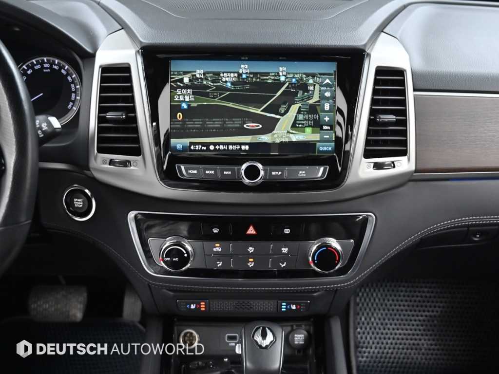 KGM Rexton — photo 14