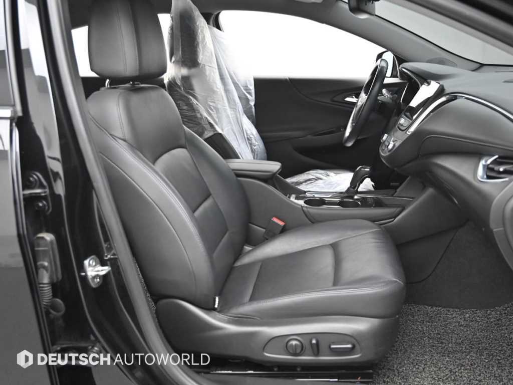 CHEVROLET Malibu — photo 10