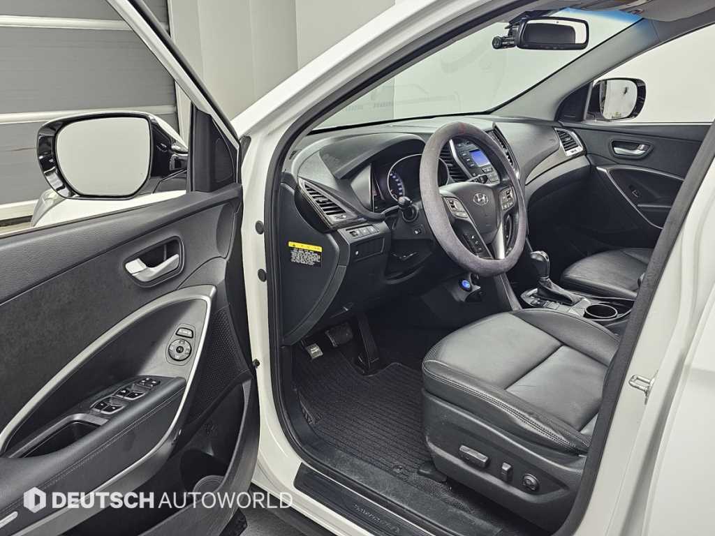 Hyundai Santafe — photo 11