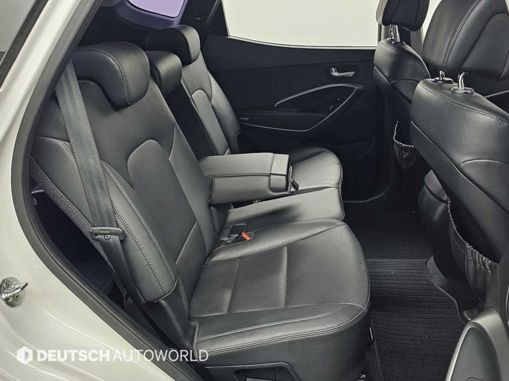 Hyundai Santafe — photo 12