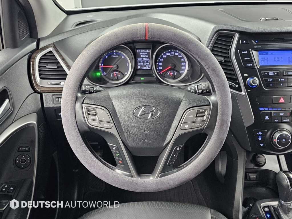 Hyundai Santafe — photo 13