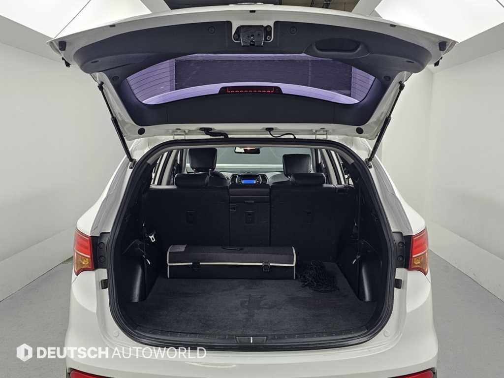 Hyundai Santafe — photo 19
