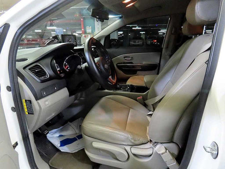 Kia Carnival — photo 06