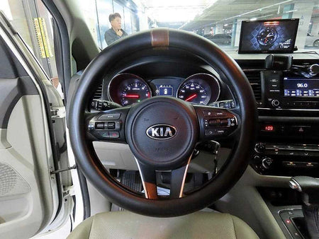 Kia Carnival — photo 09
