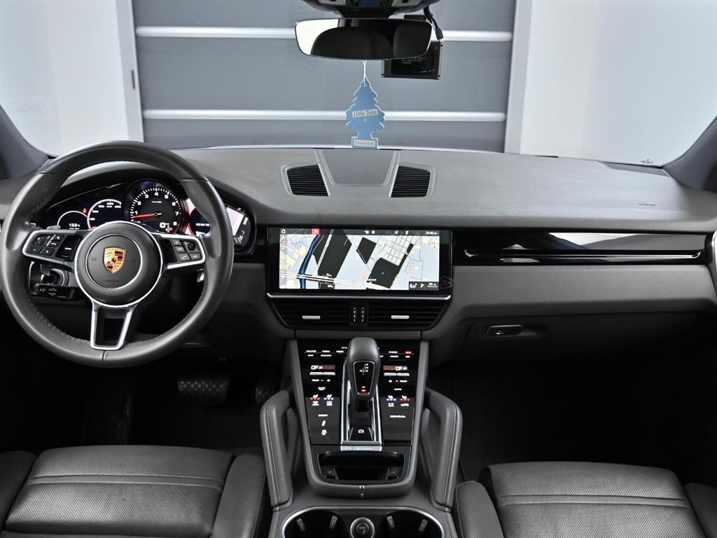 Porsche Cayenne — photo 07
