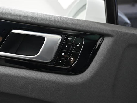 Porsche Cayenne — photo 17