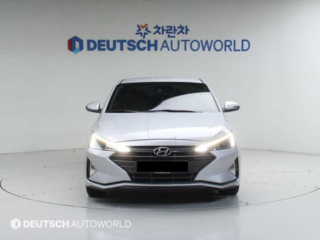 Hyundai Avante — photo 03