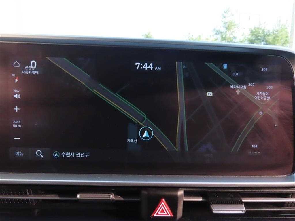 Hyundai Ioniq6 — photo 13