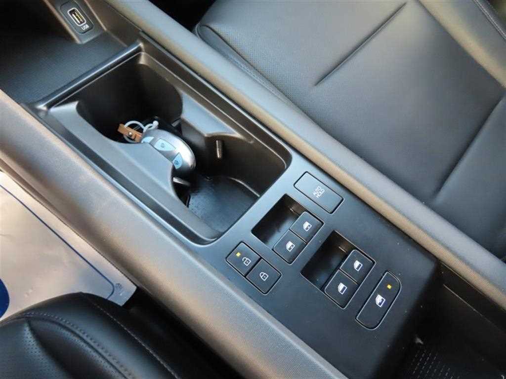Hyundai Ioniq6 — photo 17