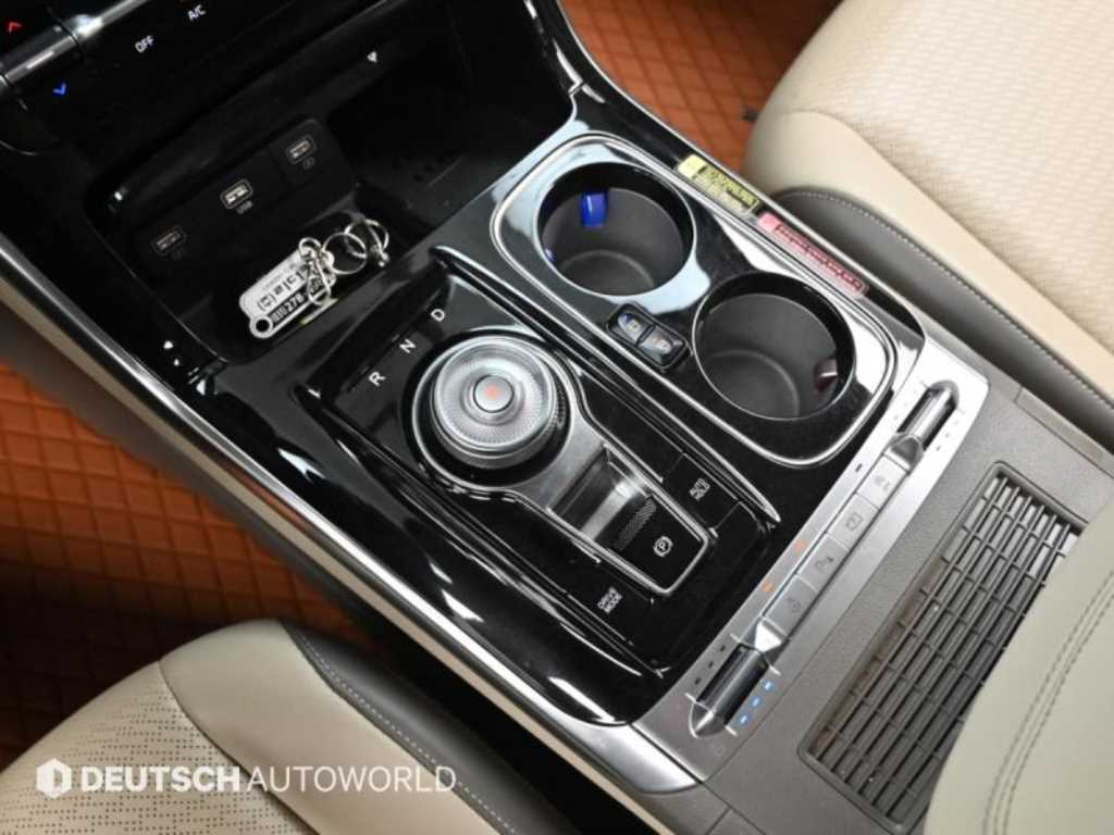 Kia Carnival — photo 07