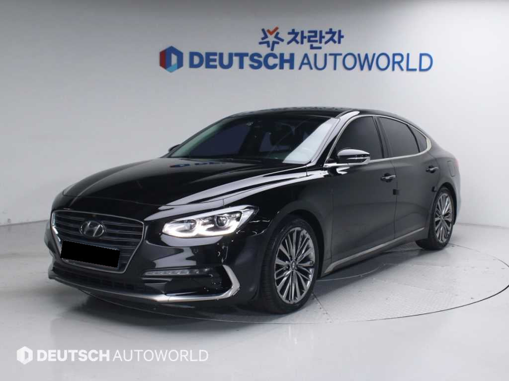 Hyundai Grandeur — photo 01