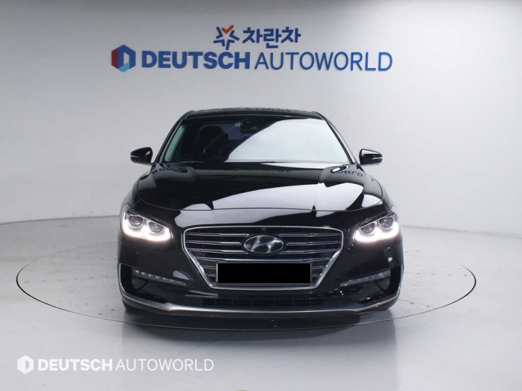 Hyundai Grandeur — photo 03