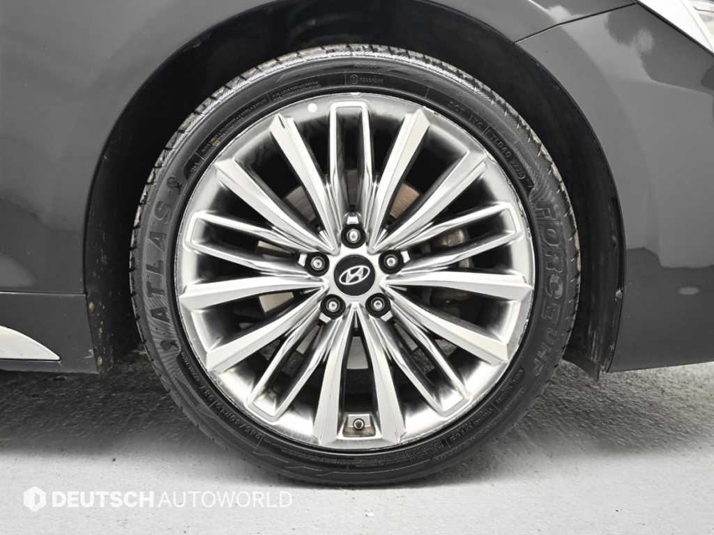 Hyundai Grandeur — photo 05