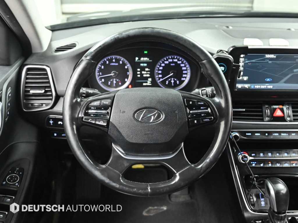 Hyundai Grandeur — photo 13