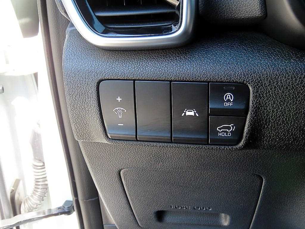 Kia Sportage — photo 12