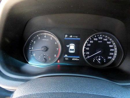Hyundai i30 — photo 09
