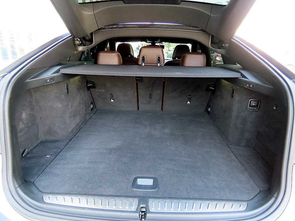 BMW Gran Turismo — photo 17