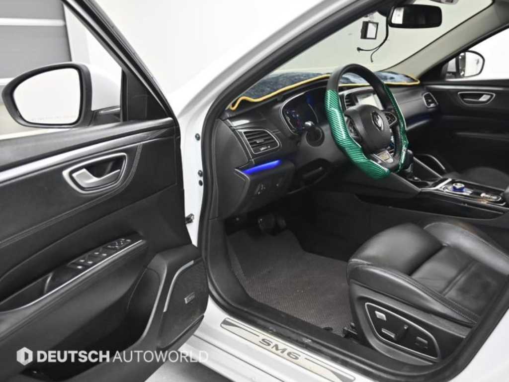 RENAULT SM6 — photo 11