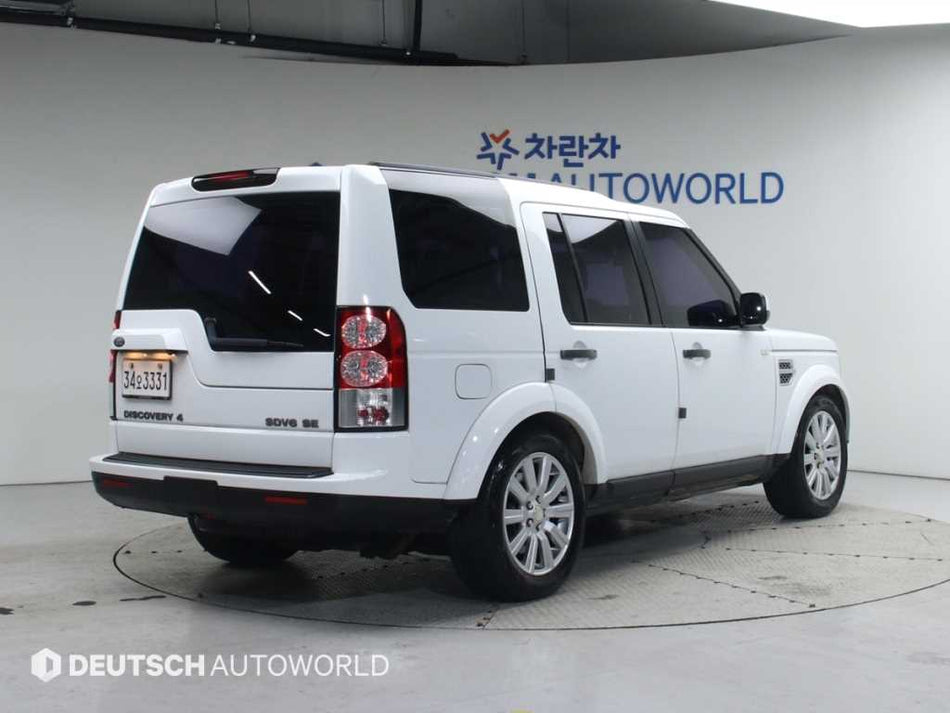 Land Rover Discovery — photo 02