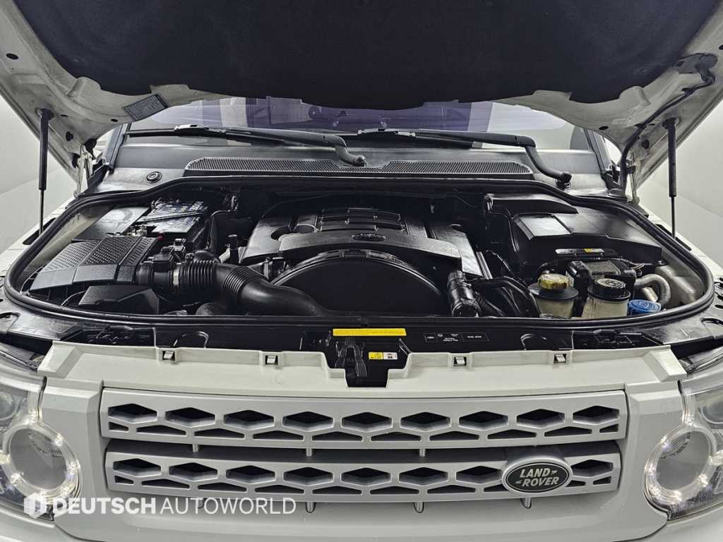 Land Rover Discovery — photo 06