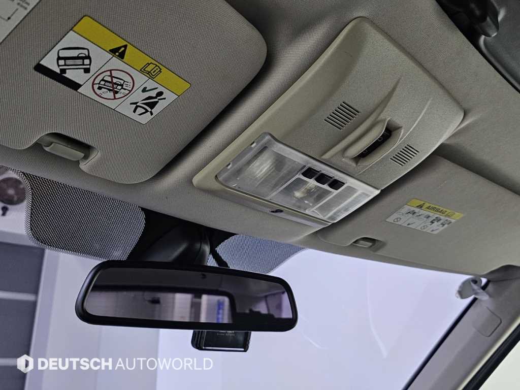 Land Rover Discovery — photo 20