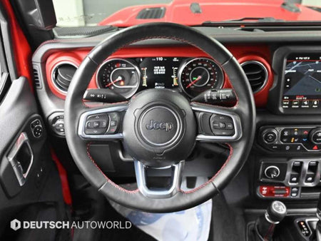 Jeep Wrangler — photo 13