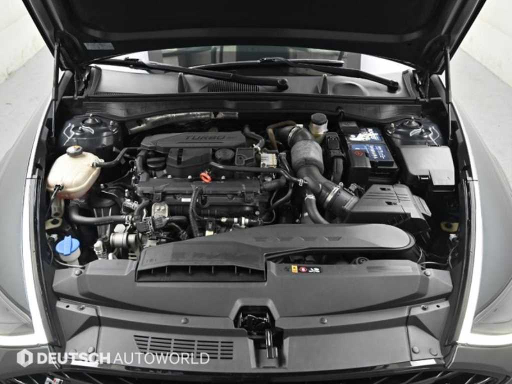 Hyundai Sonata — photo 07