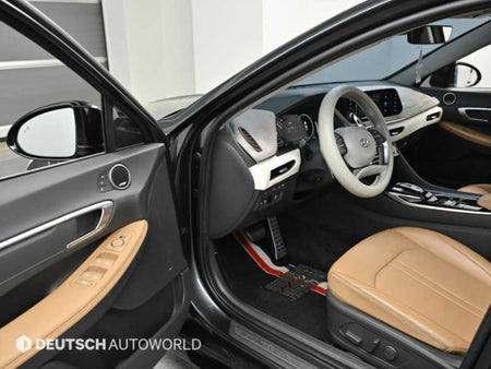 Hyundai Sonata — photo 11
