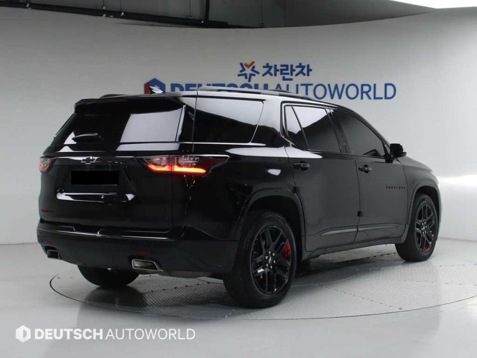 CHEVROLET Traverse — photo 02