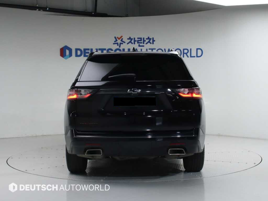 CHEVROLET Traverse — photo 04