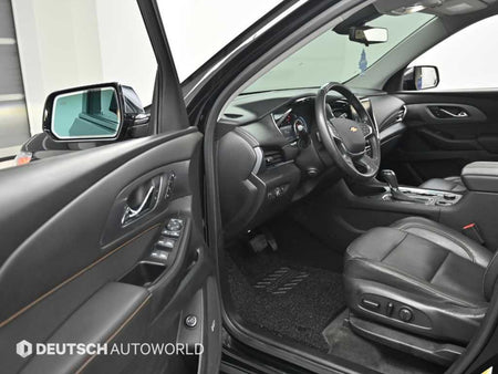 CHEVROLET Traverse — photo 11