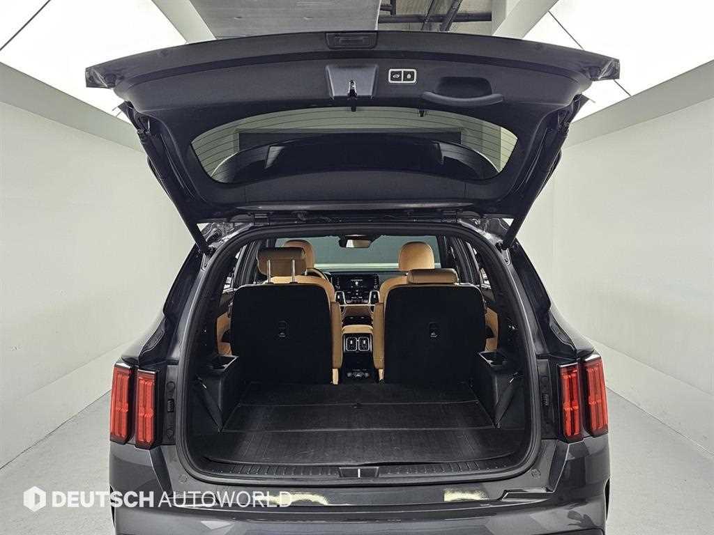 Kia Sorento — photo 19