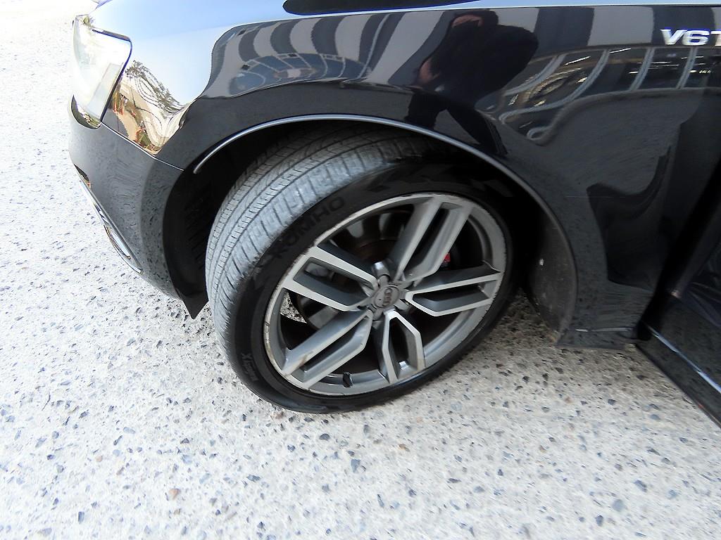 Audi SQ5 — photo 20