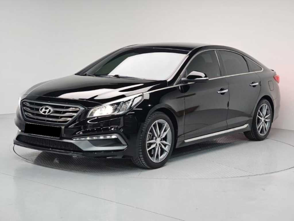 Hyundai Sonata — photo 02