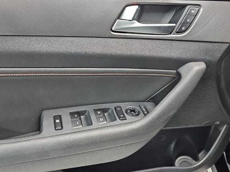 Hyundai Sonata — photo 13