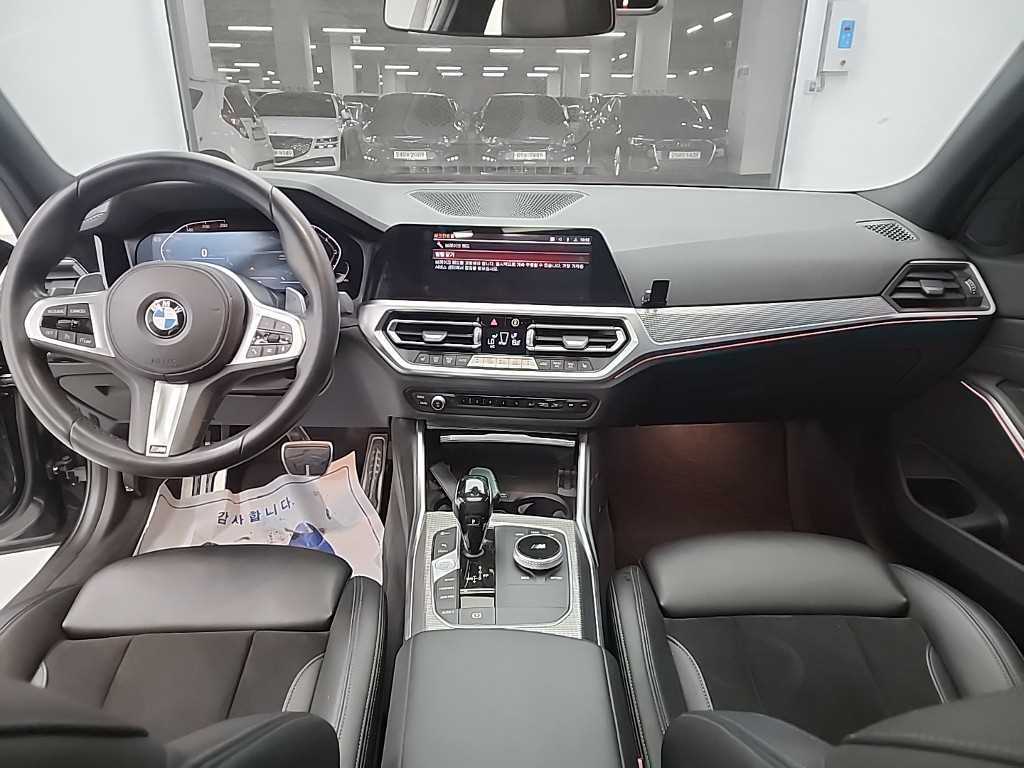 BMW 3-Series — photo 07