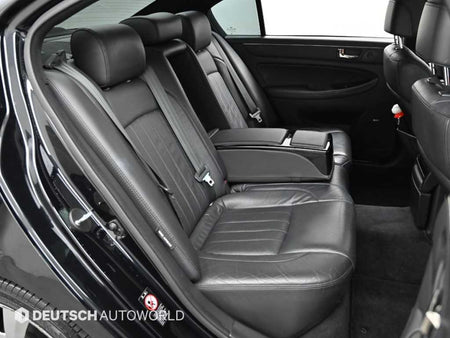 Hyundai Genesis — photo 12