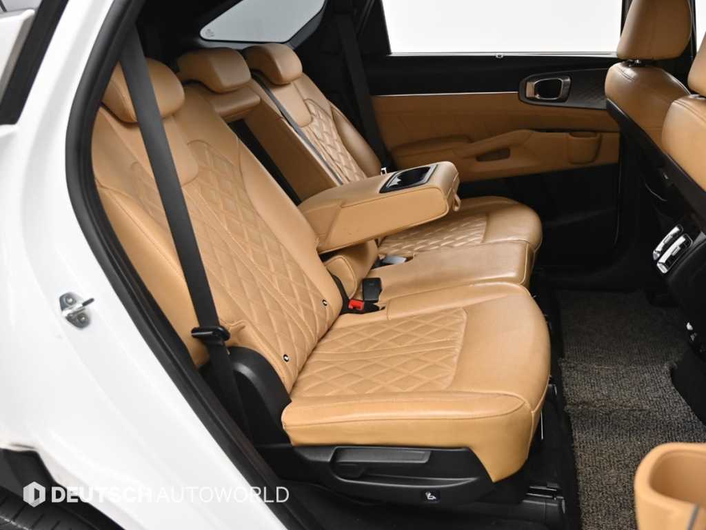 Kia Sorento — photo 12