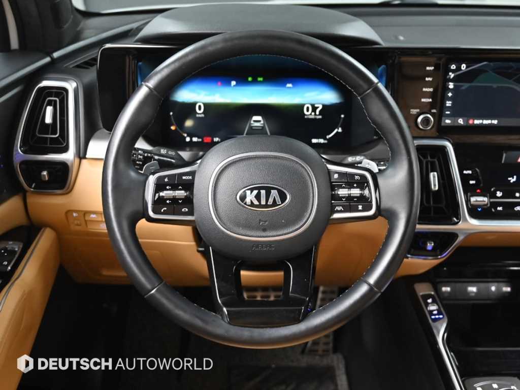 Kia Sorento — photo 13