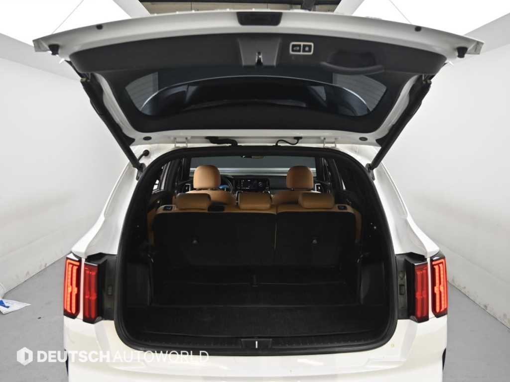 Kia Sorento — photo 19