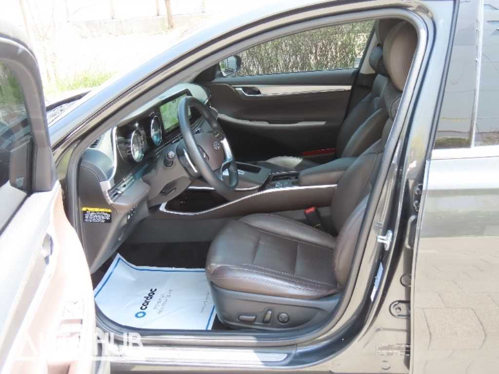 Hyundai Grandeur — photo 14