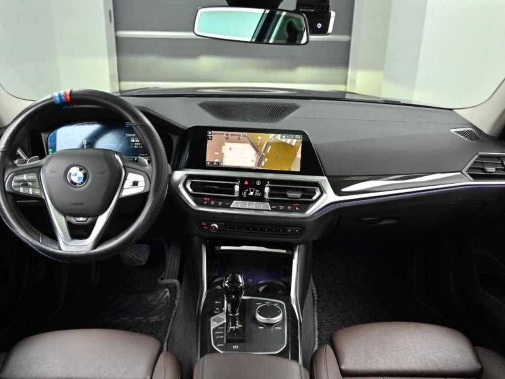 BMW 3-Series — photo 07