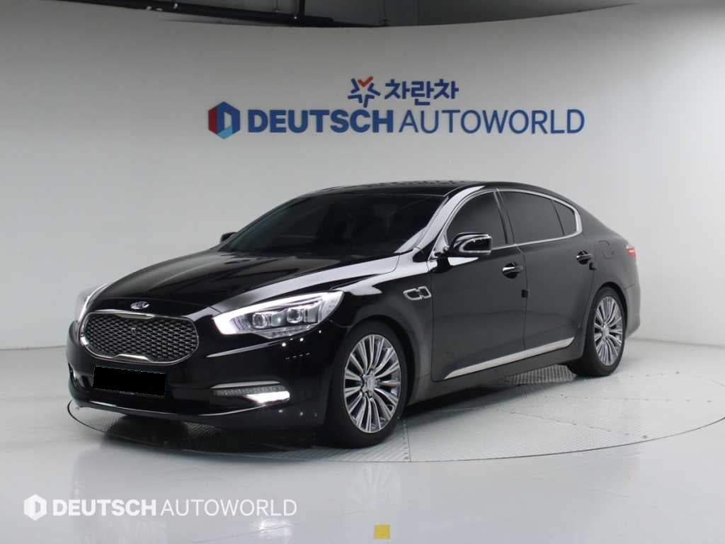 Kia K9 — photo 01