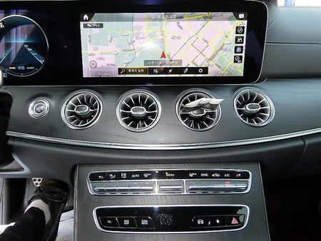 Mercedes-Benz CLS-Class — photo 15