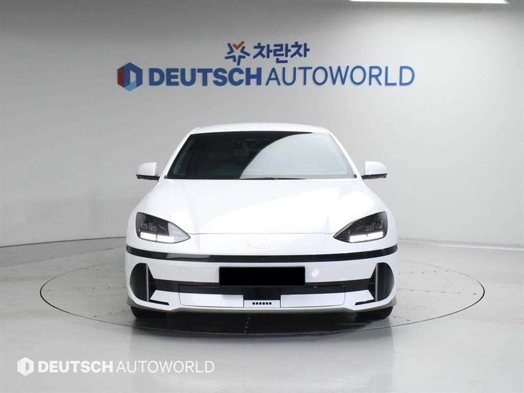 Hyundai Ioniq6 — photo 03
