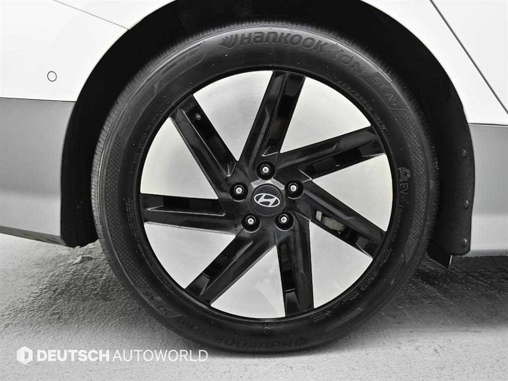 Hyundai Ioniq6 — photo 05