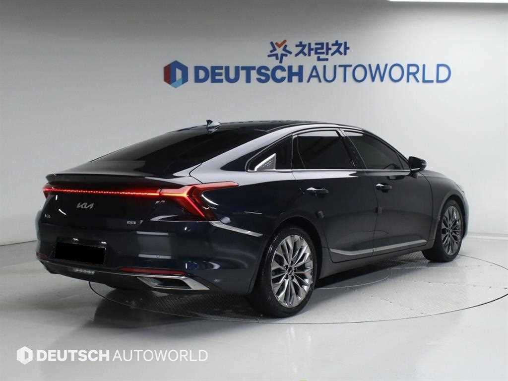 Kia K8 — photo 02