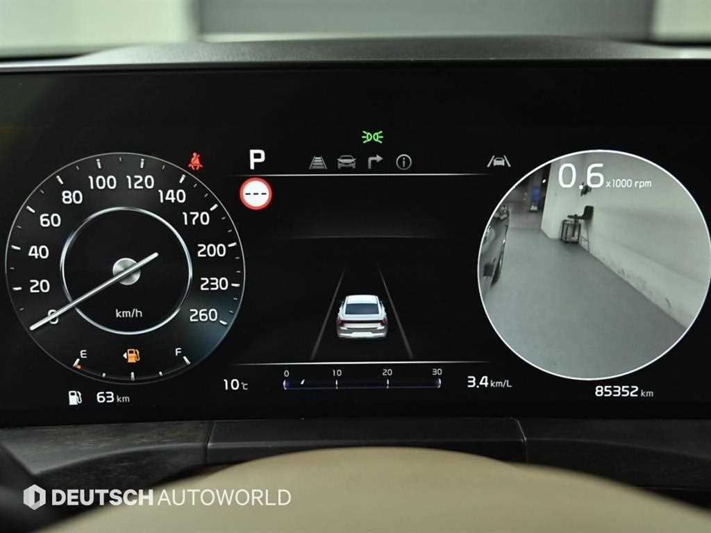 Kia K8 — photo 08